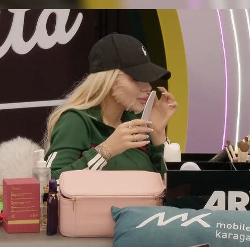 Benita i tregon Toneyt për interesin e Kushtrimit ndaj saj në fillim (VIDEO)