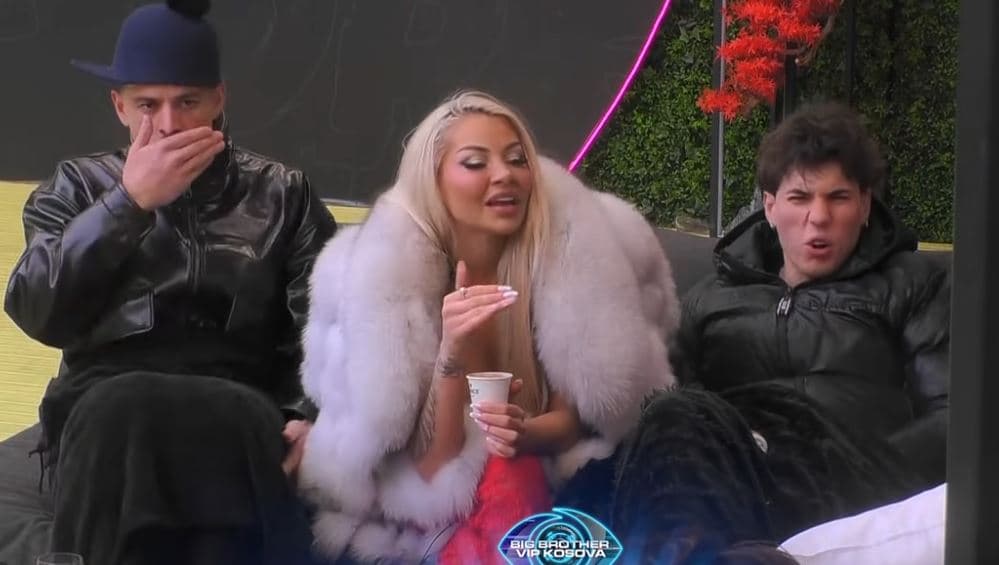 Ti s'ke të drejtë të flasësh për fe, përderisa i lyen thojtë", i thotë Benita Labit (VIDEO)