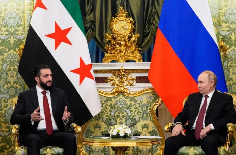 Ministrat sirianë diskutojnë bashkëpunimin ushtarak me Putinin në Moskë