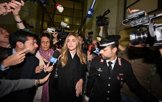 Influencerja italiane lirohet nga akuzat për mashtrim në skandalin e tortës ‘Pandorogate’