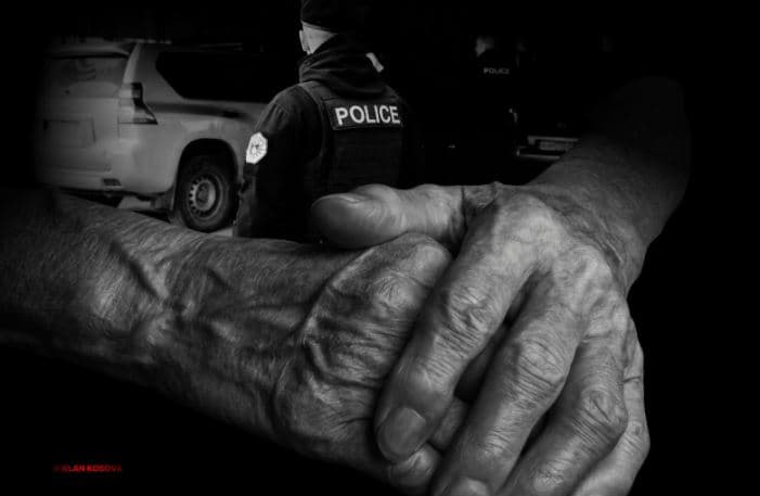 E rrahu nënën deri në vdekje, autori i krimit në Dragash u dënua tri herë për dhunë në familje