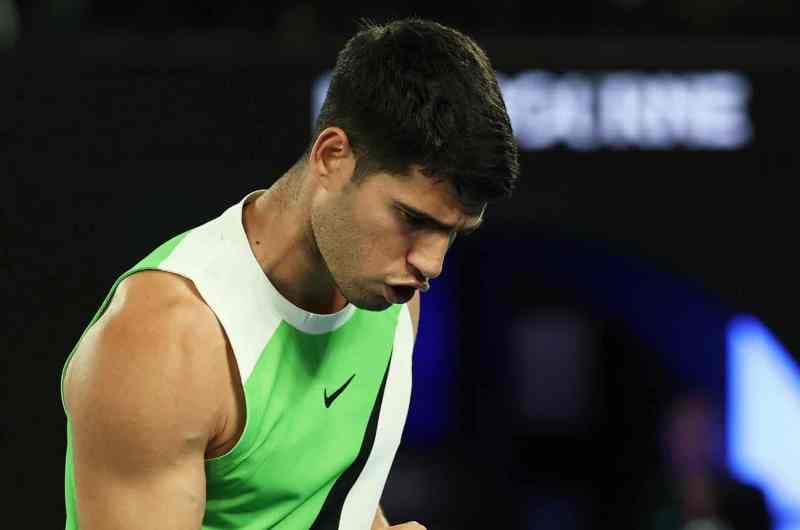 Alcaraz dhe Zverev kalojnë pa telashe në çerekfinale të Australian Open