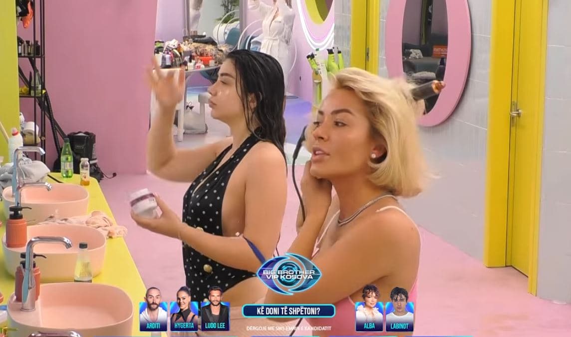 Pranë njëra-tjetrës, Dolce dhe Alba nisin rutinën e mëngjesit (VIDEO)