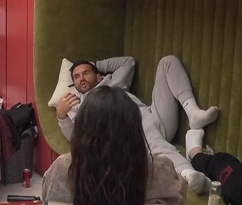 “Dolce e vizëllon shtëpinë me bukurinë e saj”, thotë Ludo (VIDEO)