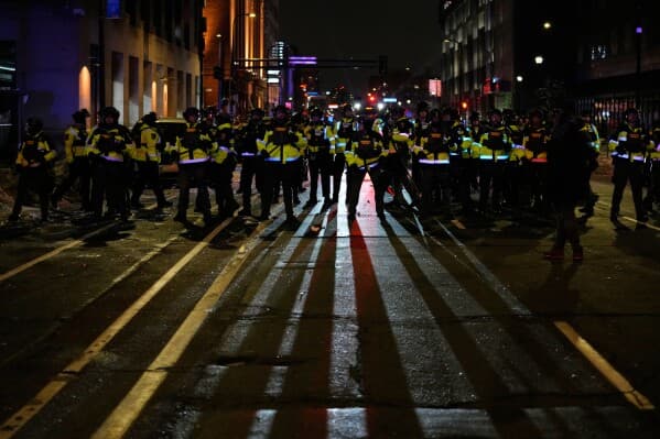 Protesta kundër ICE-së në gjithë Amerikën pas vrasjes së gruas në Minneapolis