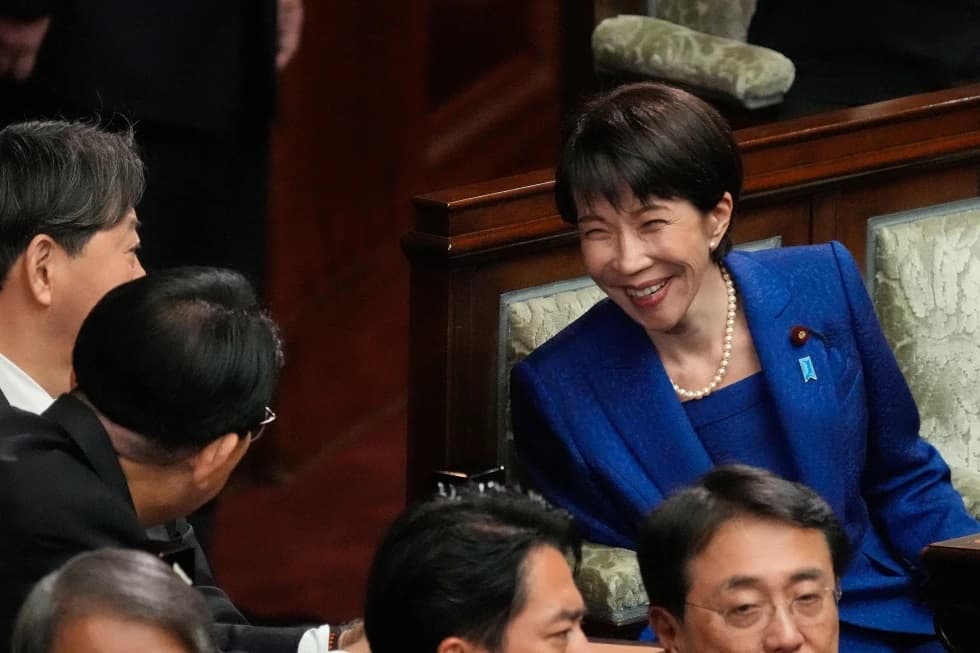 Japonia shpërndan parlamentin, zgjedhje të parakohshme më 8 shkurt