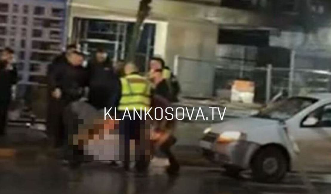 Këmbësorja goditet në vija të bardha nga vetura në Lipjan (VIDEO)