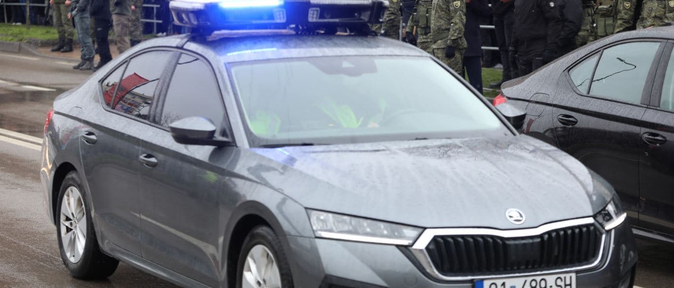 Gati 4 mijë gjoba për një javë në Prishtinë, 604 u zbuluan nga veturat inteligjente dhe me radar mobil