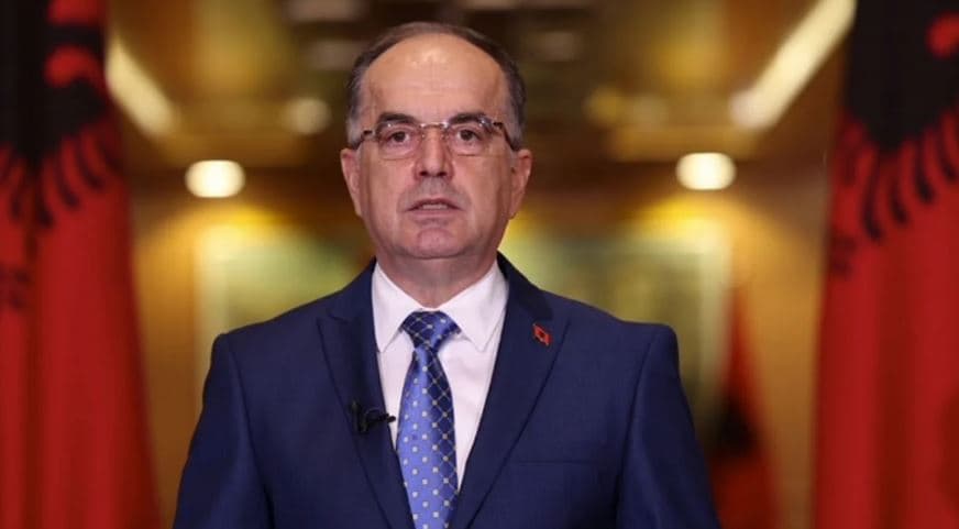 Begaj uron Kosovën në Ditën e Pavarësisë: Le të ecim bashkë, për jetë e mot!