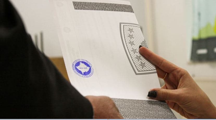 "Nga 10 në 5 ose 3", KQZ-ja i rekomandon Kuvendit uljen e votës preferenciale për deputetë