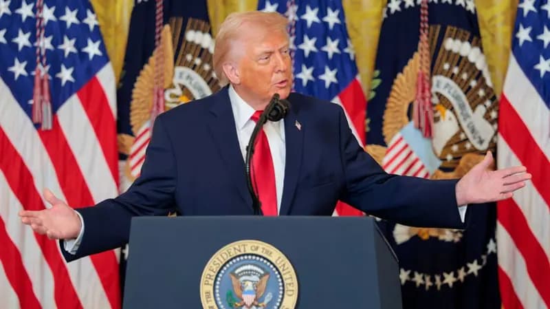 Trump: Ngushtica e Hormuzit po hapet, anijet po kthehen në qarkullim