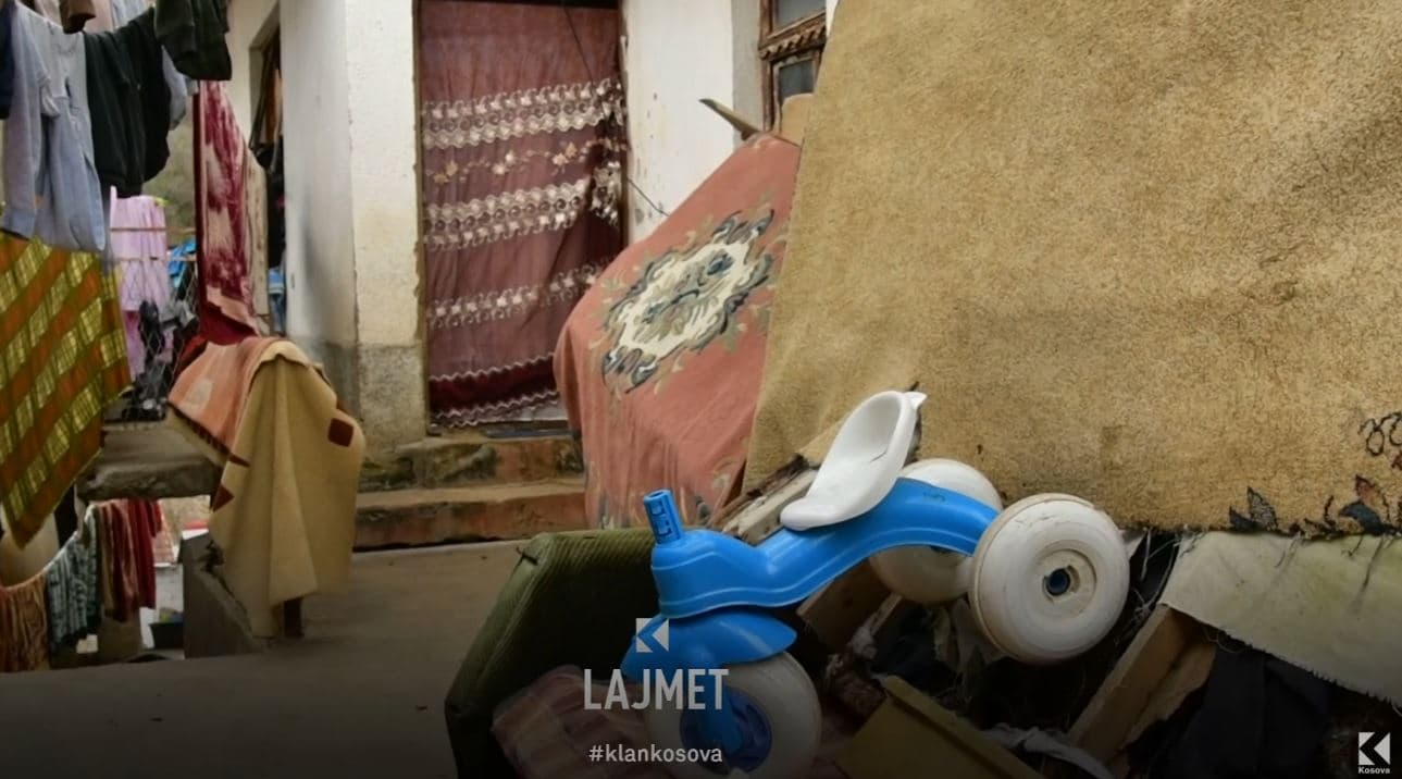 Rasti i 5-vjeçarit në Lipjan: Dyshohet se edhe gjashtë fëmijët e tjerë u keqtrajtuan (VIDEO)