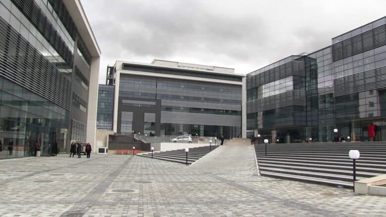 Për 24 orë në Kosovë u ngritën 25 aktakuza ndaj 37 personave