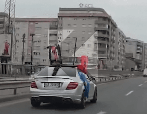 Valë emocioni - shqiptarët nga Shqipëria drejt Prishtinës për Dardanët (VIDEO)