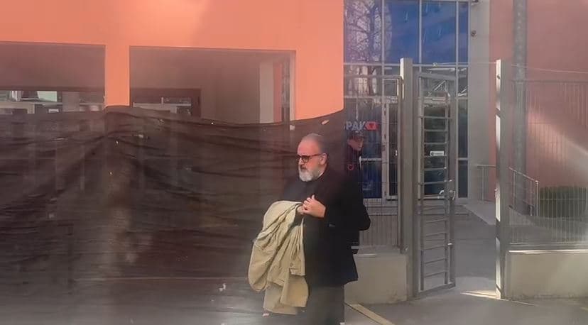 "Asgjë për t’u shqetësuar", ish-kryebashkiaku i Vlorës paraqitet në SPAK