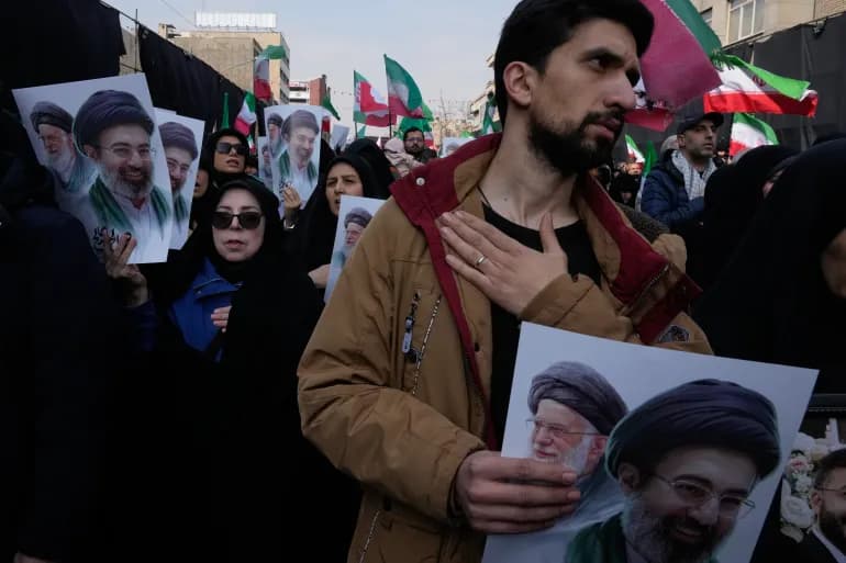 Irani paralajmëron masa të ashpra ndaj protestave, Izraeli kërcënon forcat Basij