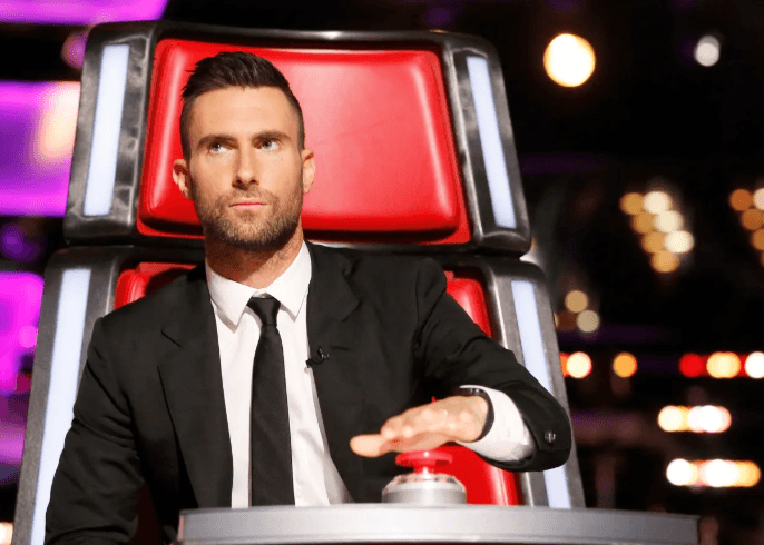 E konfirmon Adam Levine, po kthehet në "The Voice"