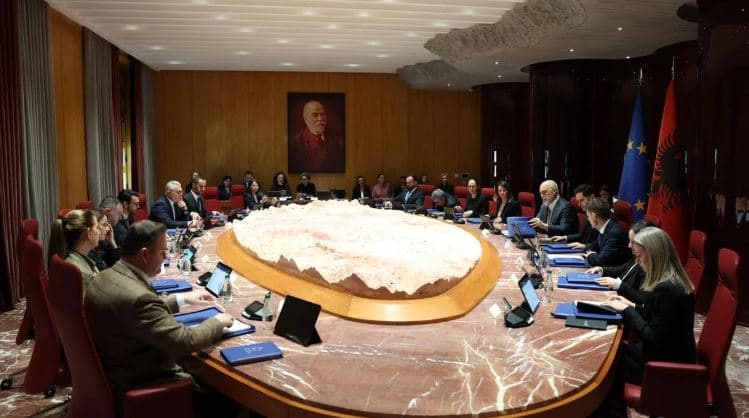 Shqipëria i përgjigjet paralajmërimit amerikan: Hamendje, s’kemi informacion shqetësues