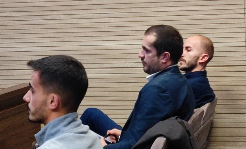 Zëdhënësi i Qeverisë dhe deputeti i VV-së dënohen me nga 1 vit e 6 muaj burgim për nxitje të përçarjes
