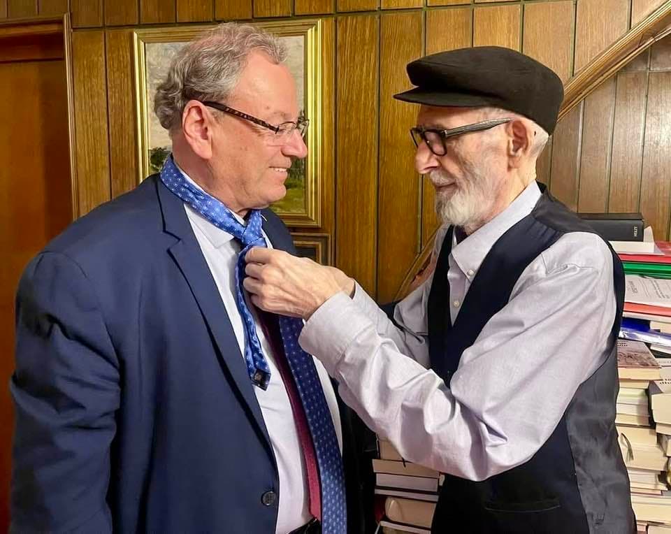 “Po përgatiteshim t’ia festonim ditëlindjen”, miku i Qosjes flet për takimin e fundit me akademikun