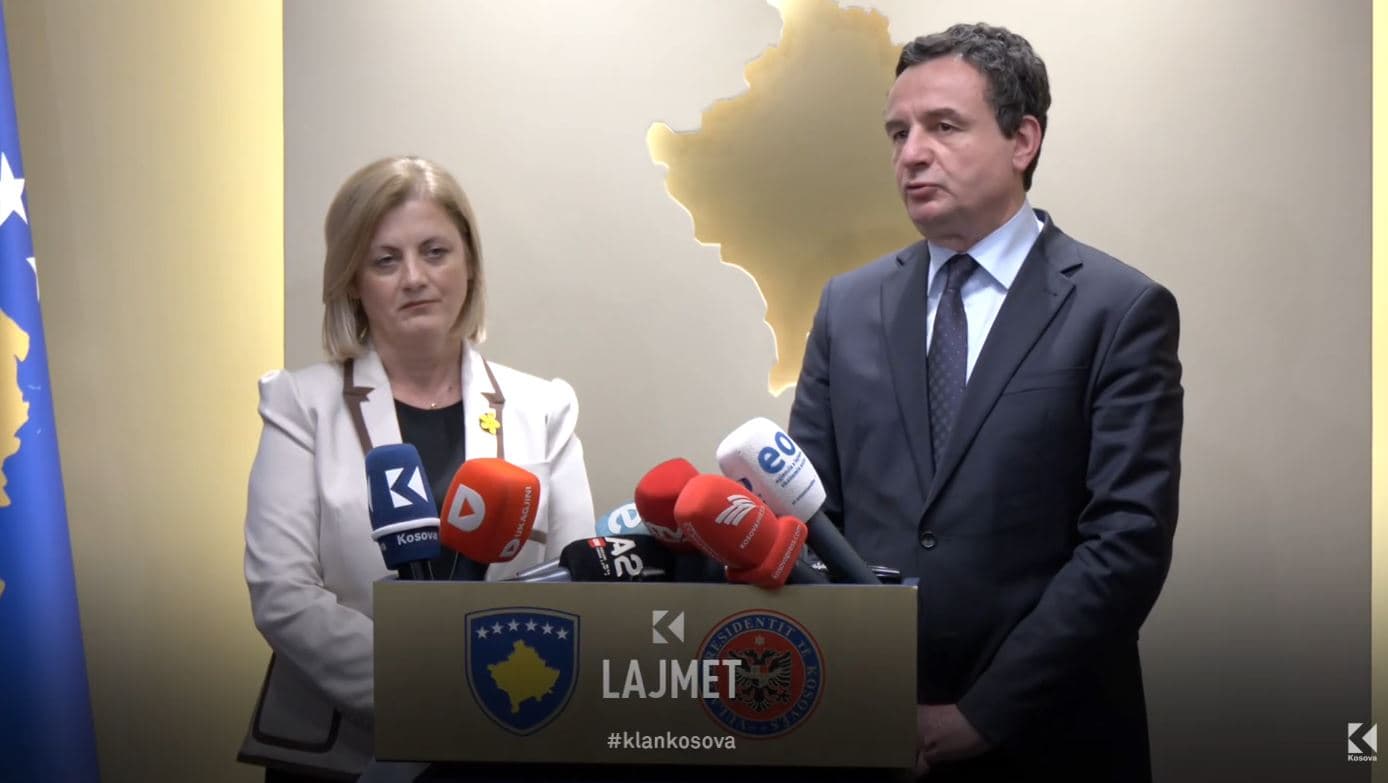 Kurti e Rushiti keqpërdorën Presidencën për konferencë (VIDEO)