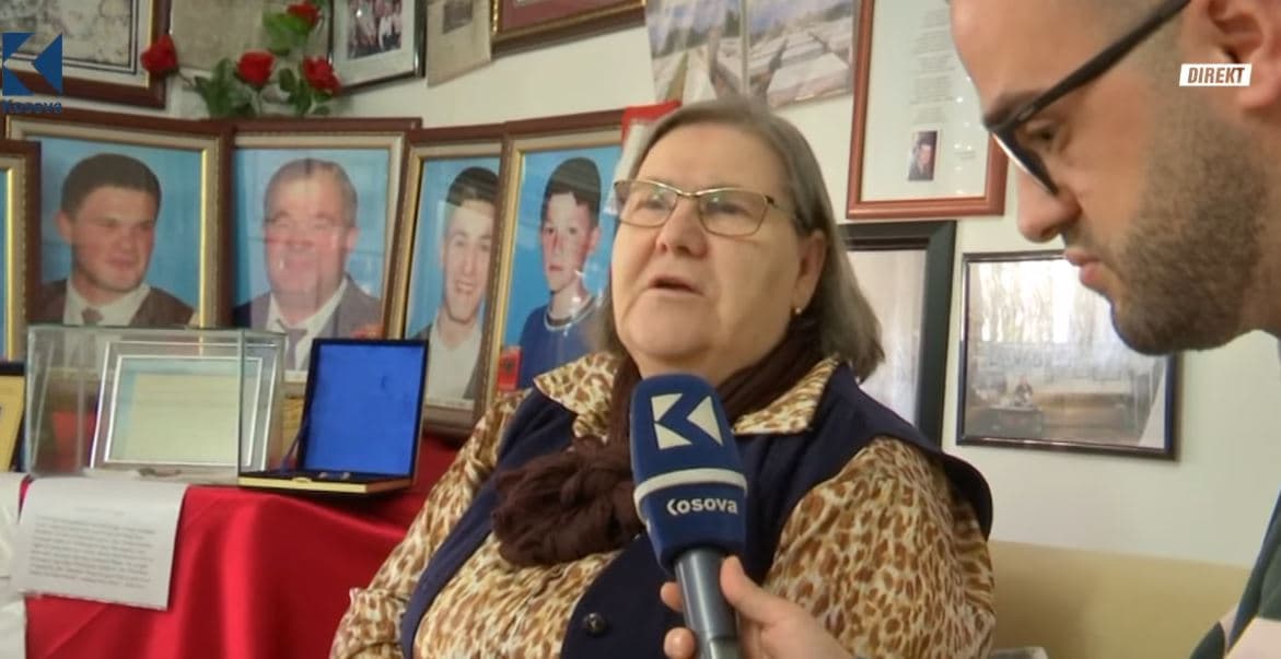 “Mëngjeset janë të hidhura”, dhimbja e nënës Ferdonije që s’u shua kurrë (VIDEO)