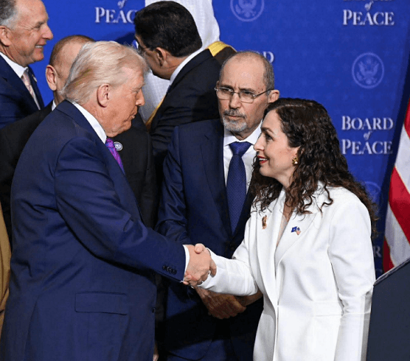 Trump, Osmanit: Mezi pres ta vazhdoj bashkëpunimin me ju në vitet në vijim