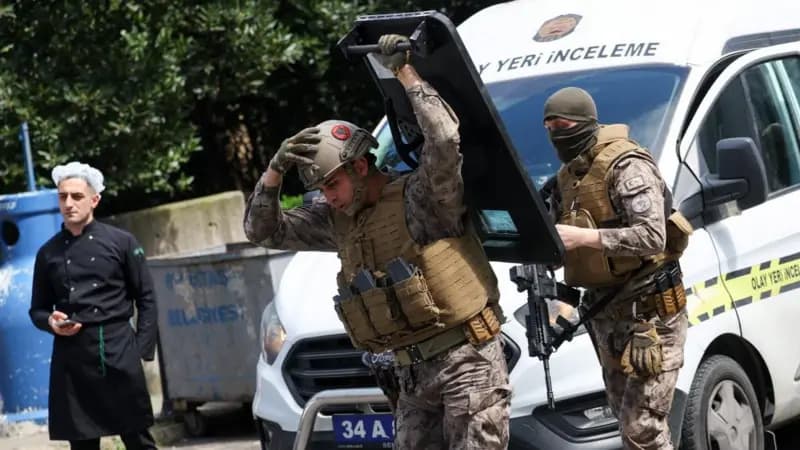 Raportohet për tre të vrarë nga të shtënat pranë konsullatës izraelite në Stamboll