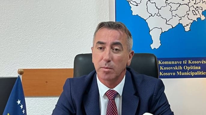 Komunat në kolaps financiar: Mbi 344 milionë euro të humbura dhe deri 20 milionë të tjera në rrezik