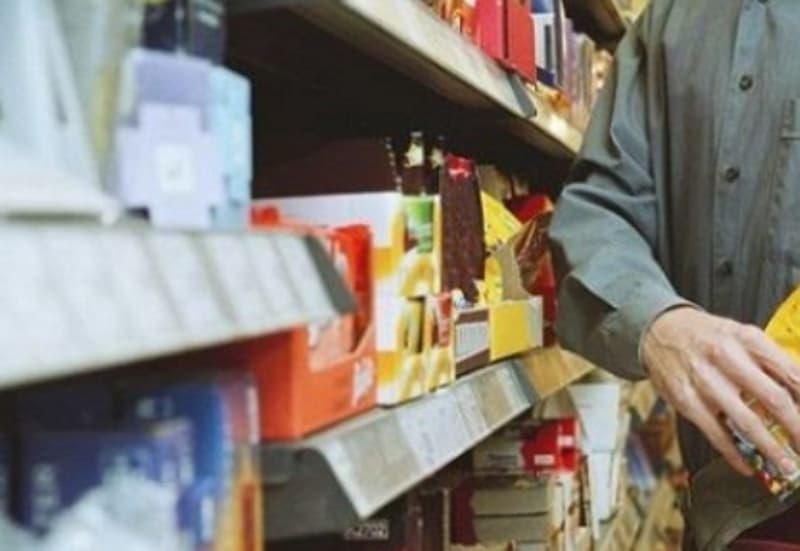 Hajnat vjedhin cigare në një kioskë në Mitrovicë të Veriut