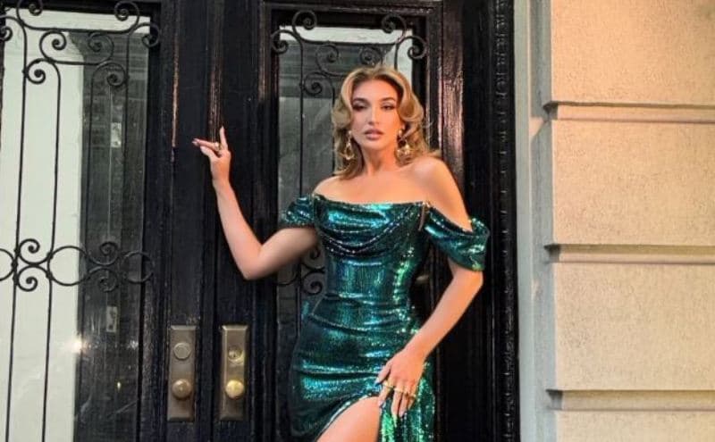 Yllka Kuqi shkëlqen rrugëve të New Yorkut
