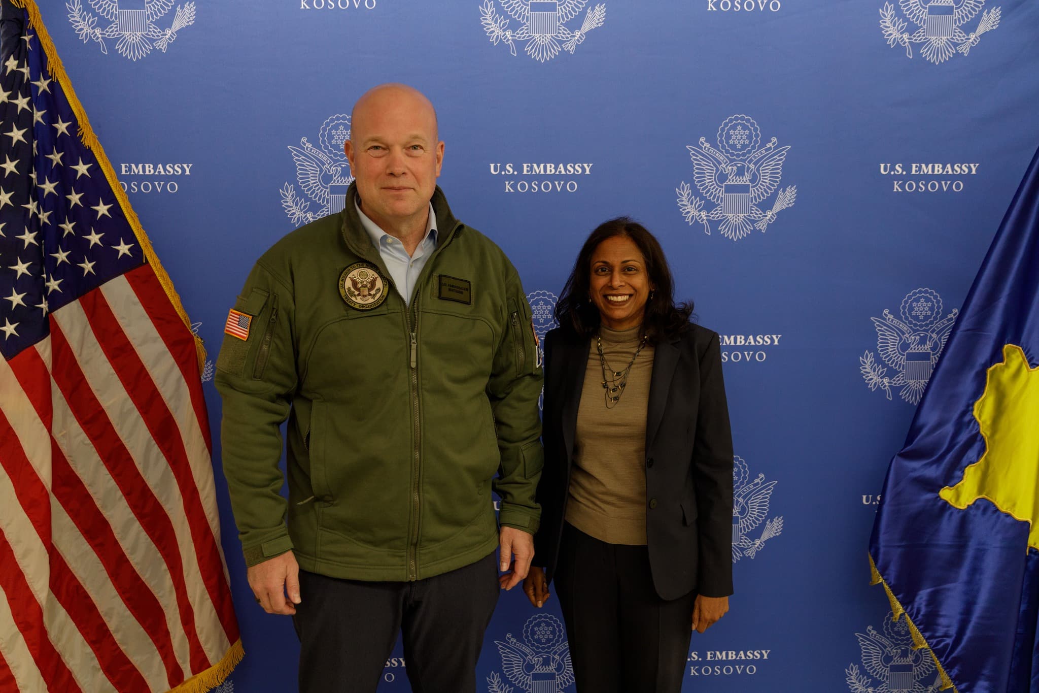 Ambasadori amerikan në NATO arrin në Kosovë, pritet nga Prattipati