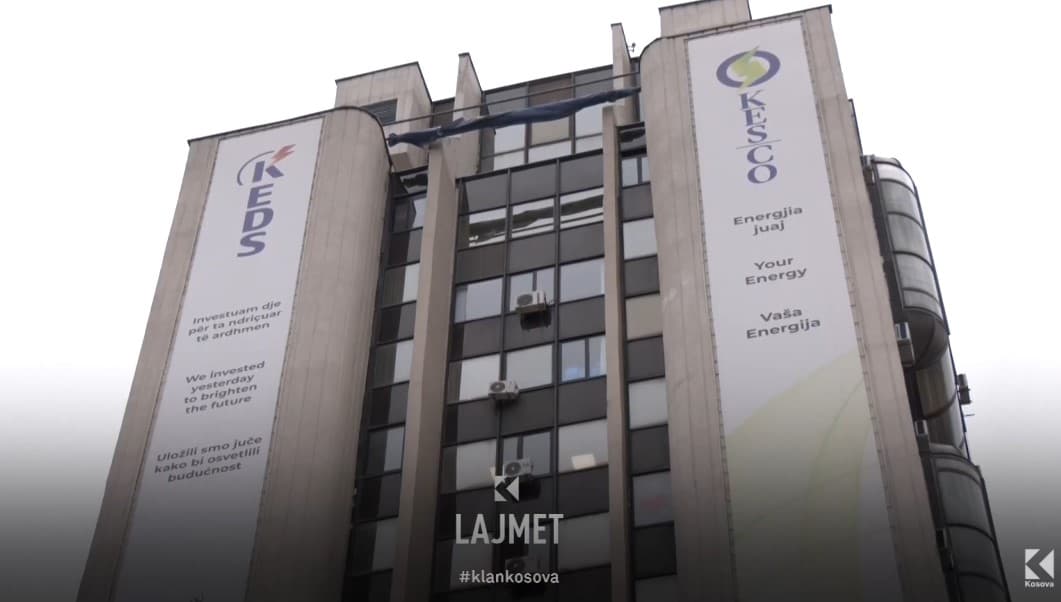 Kompensimi i faturave të veriut: KEDS nis korrigjimet, ZRrE s’i çon udhëzimet (VIDEO)