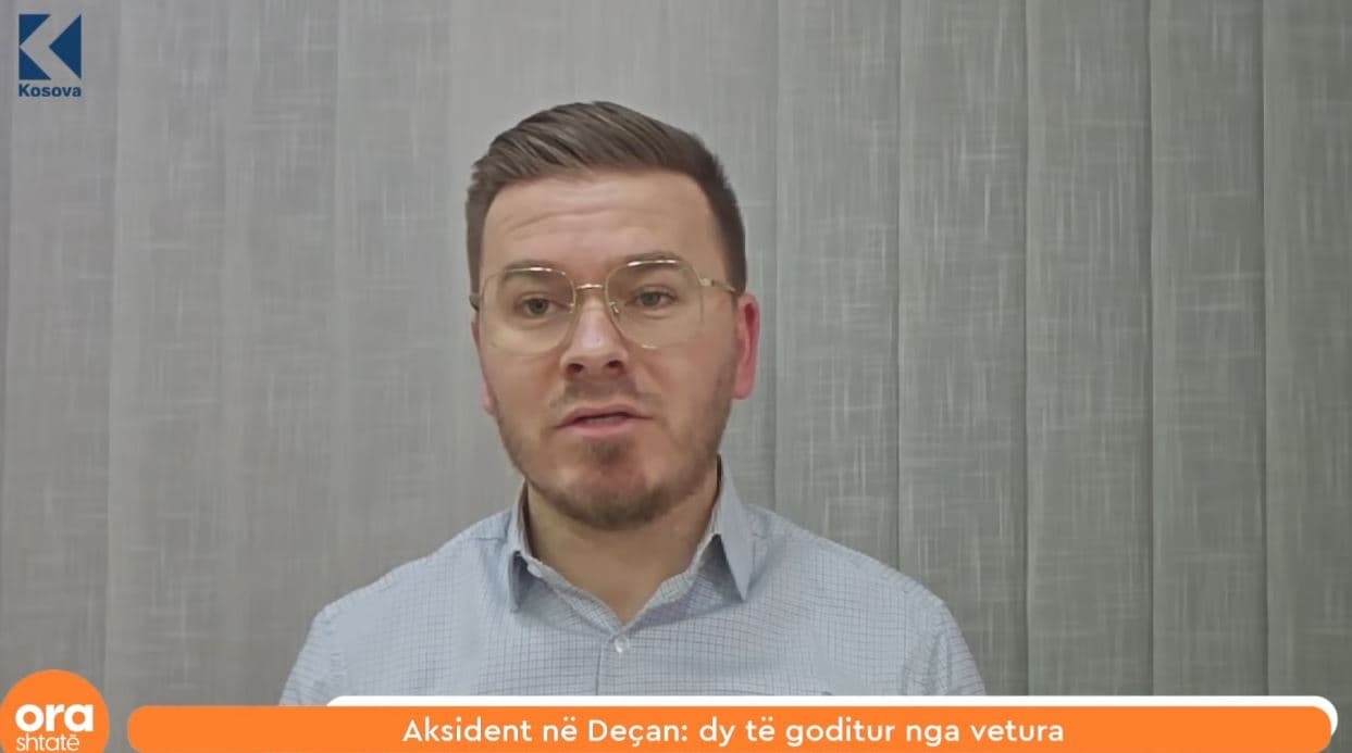 Aksident në Deçan, dy persona goditen nga vetura (VIDEO)