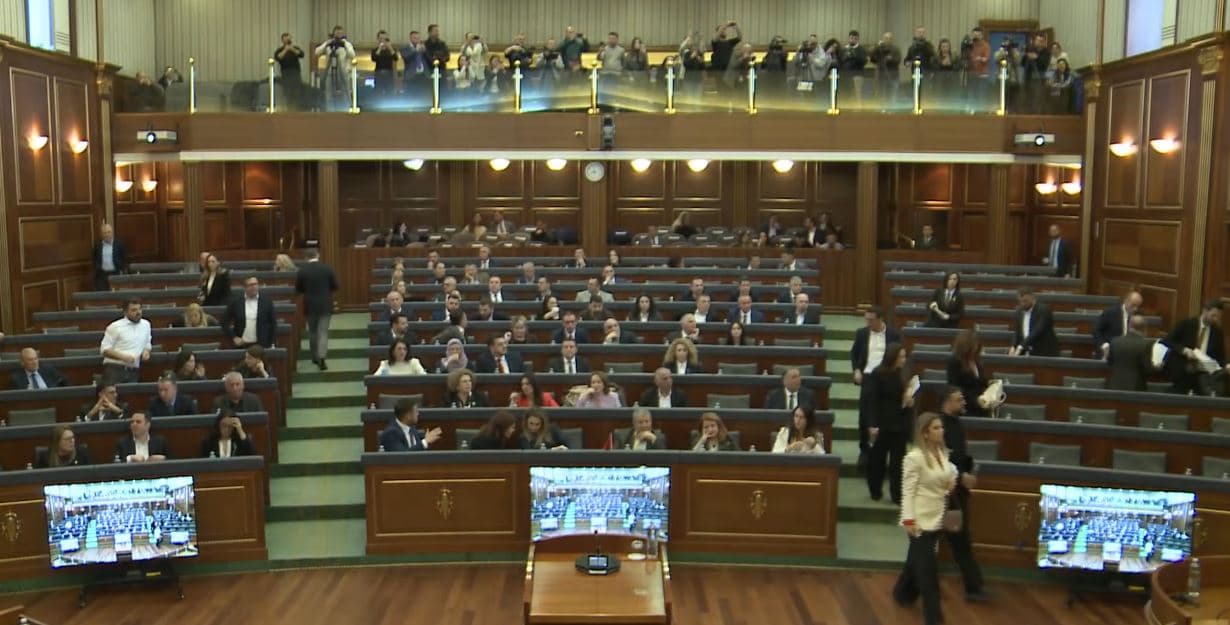 “Çmimet po rriten, Qeveria spektatore” - Thirret seancë e jashtëzakonshme e Kuvendit