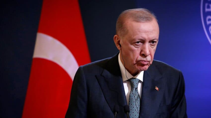 Erdogan paralajmëron: Lufta me Iranin po fillon 'ta dobësojë' Evropën