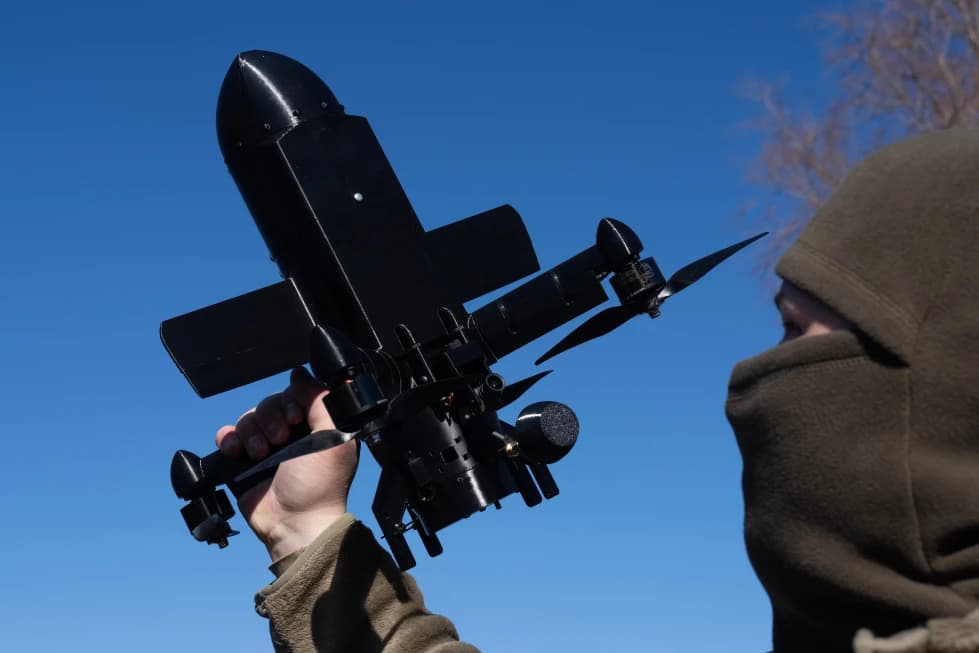Rekord mujor: Ukraina thotë se rrëzoi 33 mijë dronë rusë në mars