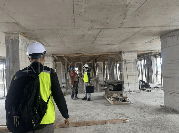 Inspektorati ndalon punën në një vendpunishte në Fushë Kosovë (VIDEO)