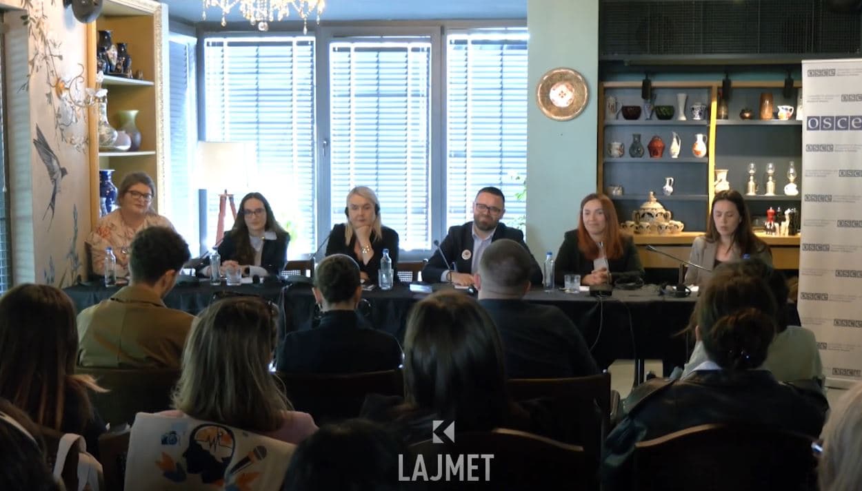 Dita e Medieve: Gazetarët bëjnë 'dert' për lirinë e vet (VIDEO)