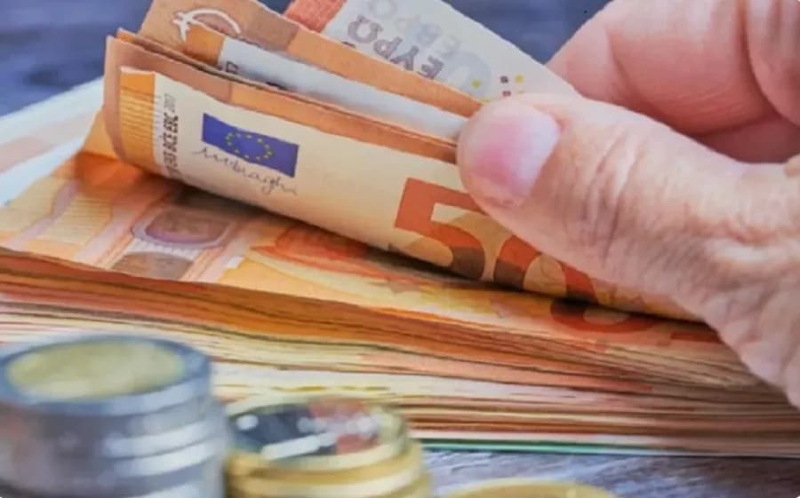 Evropa kundrejt Amerikës: Ku po rritet numri i miliarderëve më shpejt?