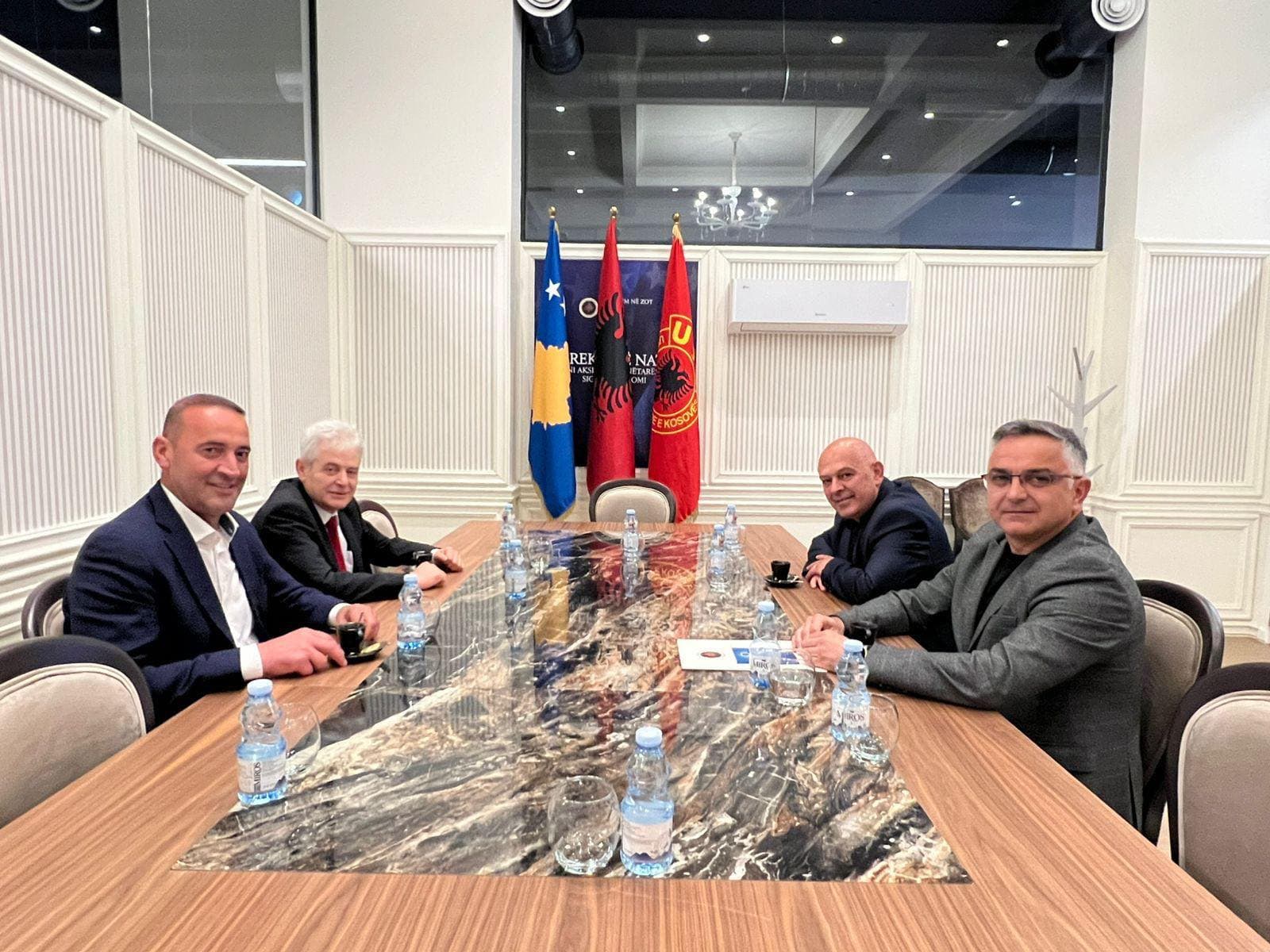 AAK pret në takim vëllazëror Ali Ahmetin