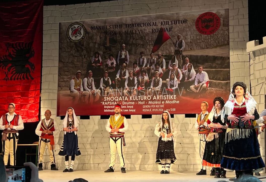 Rozhajë: Kujtohen refugjatët e vrarë mes "Orës së Maleve"