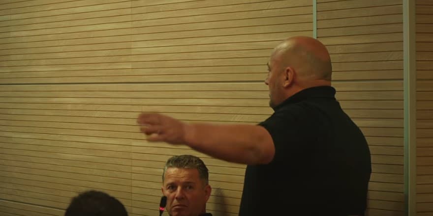 “Djalin tem të mitur e kanë largu”, Salih Sekiraqa e akuzon Prokurorinë, përmend sulmet (VIDEO)