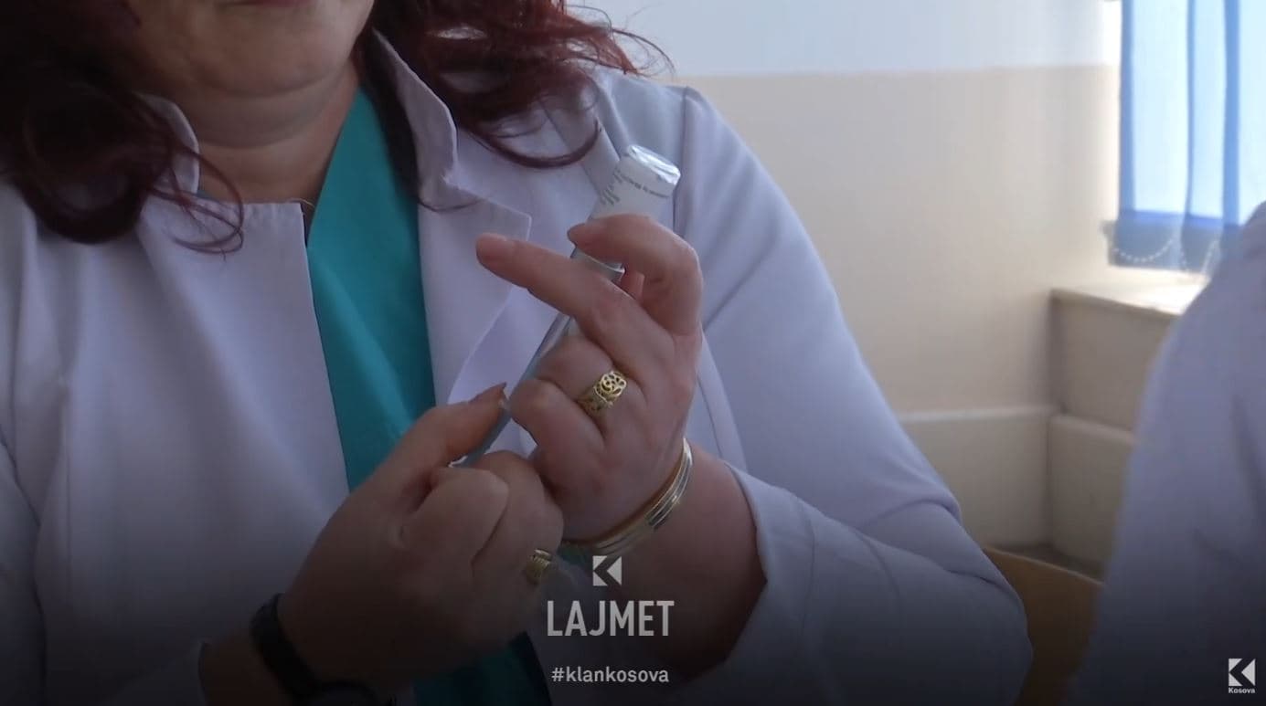 Rikthehet fruthi: 5 fëmijë në spital, prindërit s’i vaksinuan (VIDEO)