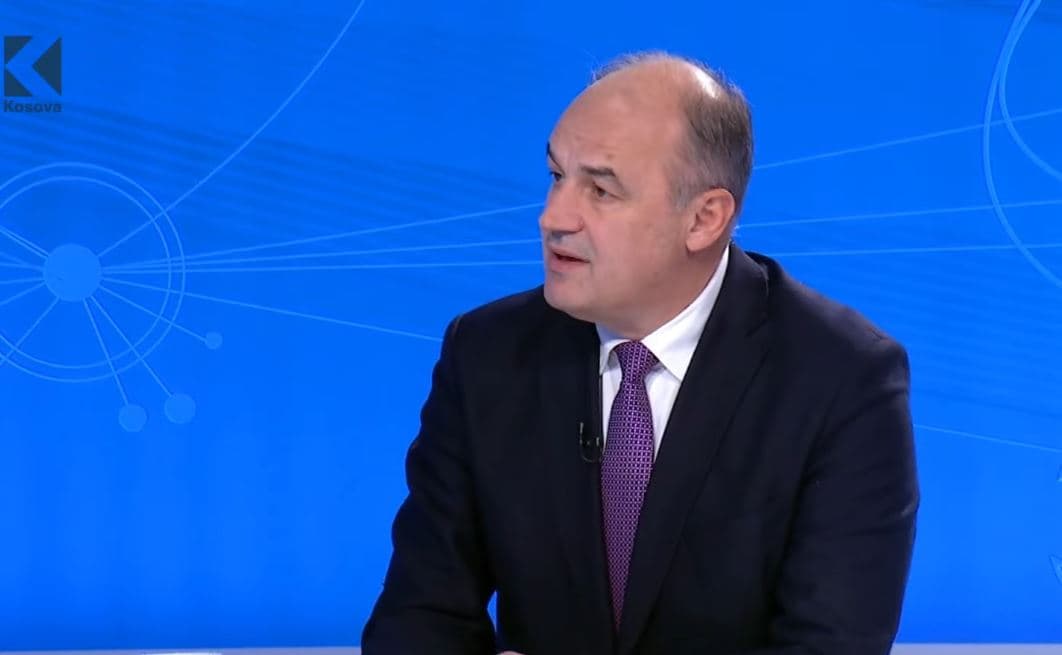 Hoxhaj: Shkuarja në zgjedhje është përgjegjësi e Kurtit, përpjekjet e tij ishin teatër politik (VIDEO)