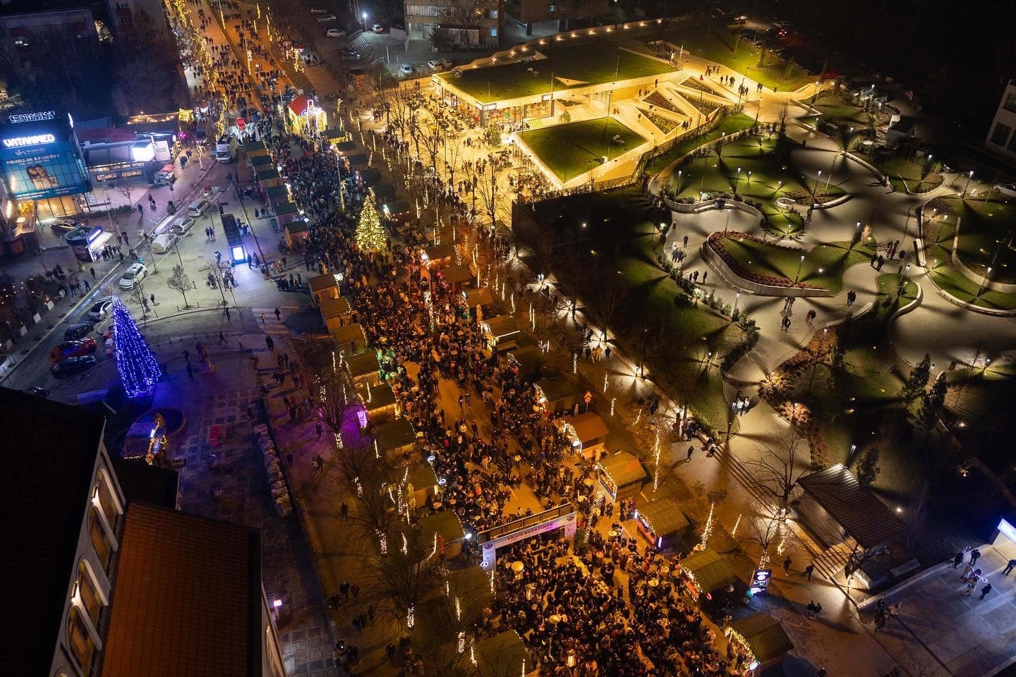 Dekorimi i shesheve për festat e fundvitit (FOTO)