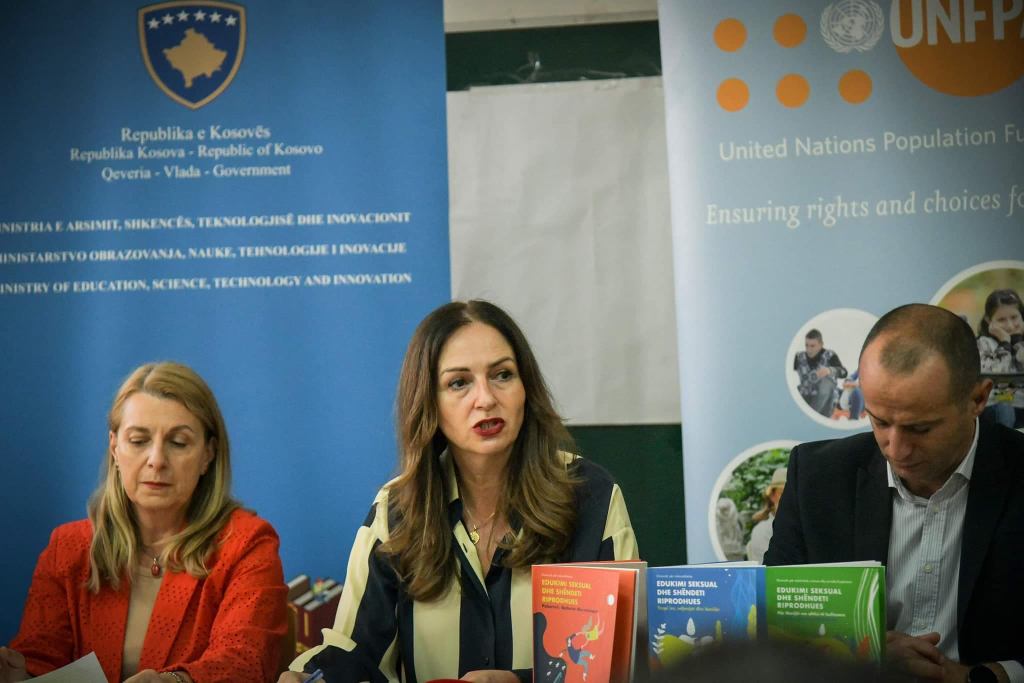 ''Vetëm kështu i përgatisim si duhet për të ardhmen'', Nagavci një vit më parë promovonte në shkolla doracakët ''Edukimi Seksual''
