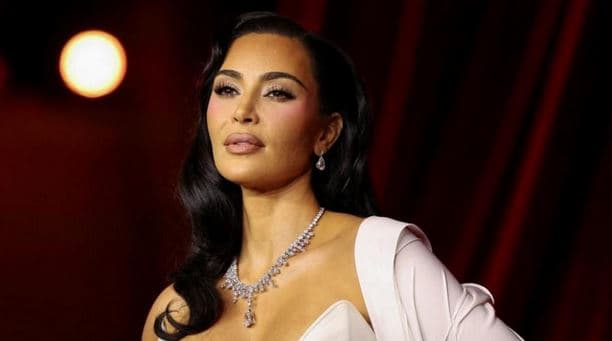I akuzuari për grabitjen e armatosur ndaj Kim Kardashianit 'pendohet' për vjedhjen e bizhuterive 10 milionë dollarëshe