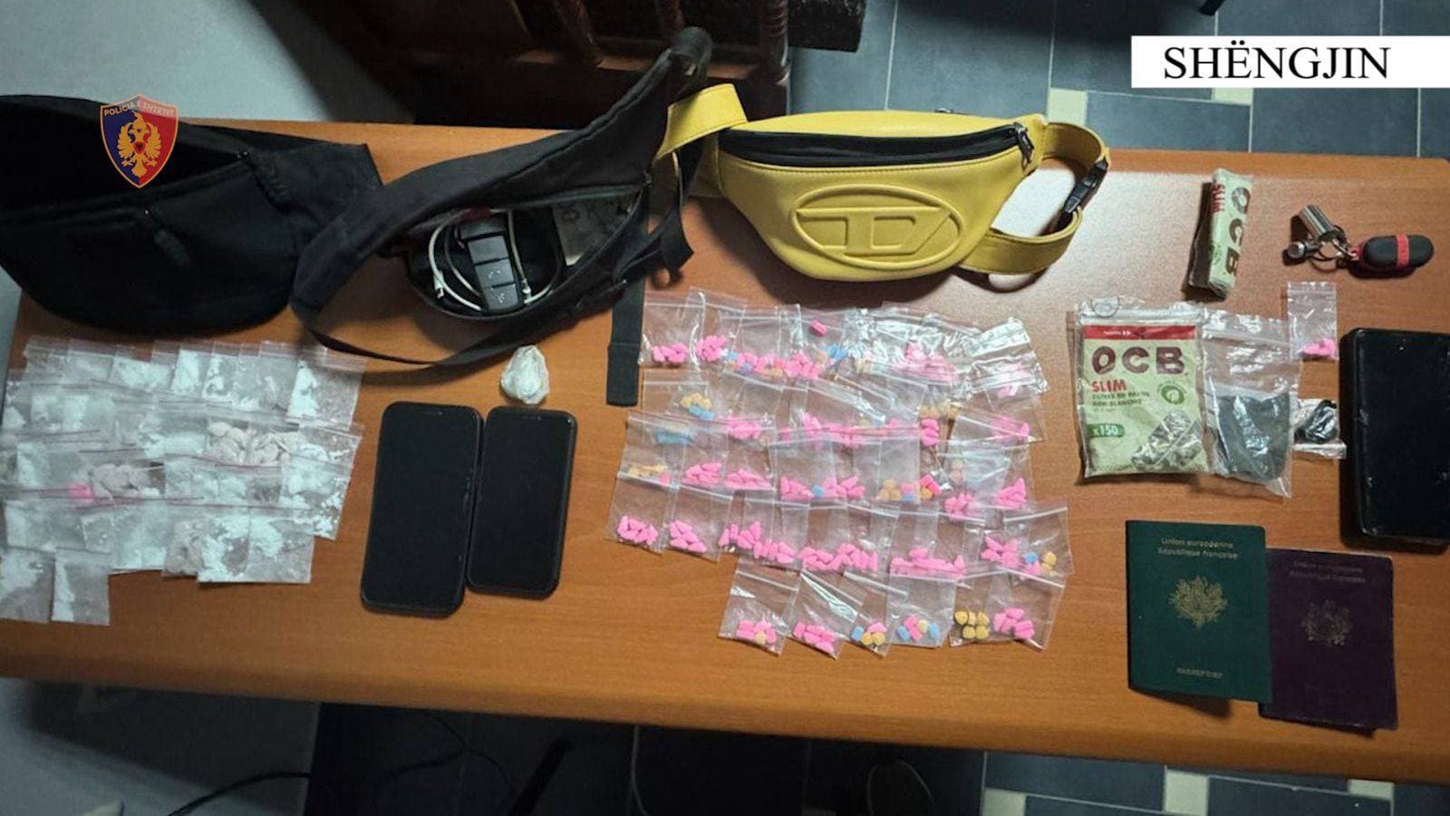 Arrestohen dy kosovarë në Shëngjin, u kapën duke shitur drogë - një tjetër shpallet në kërkim