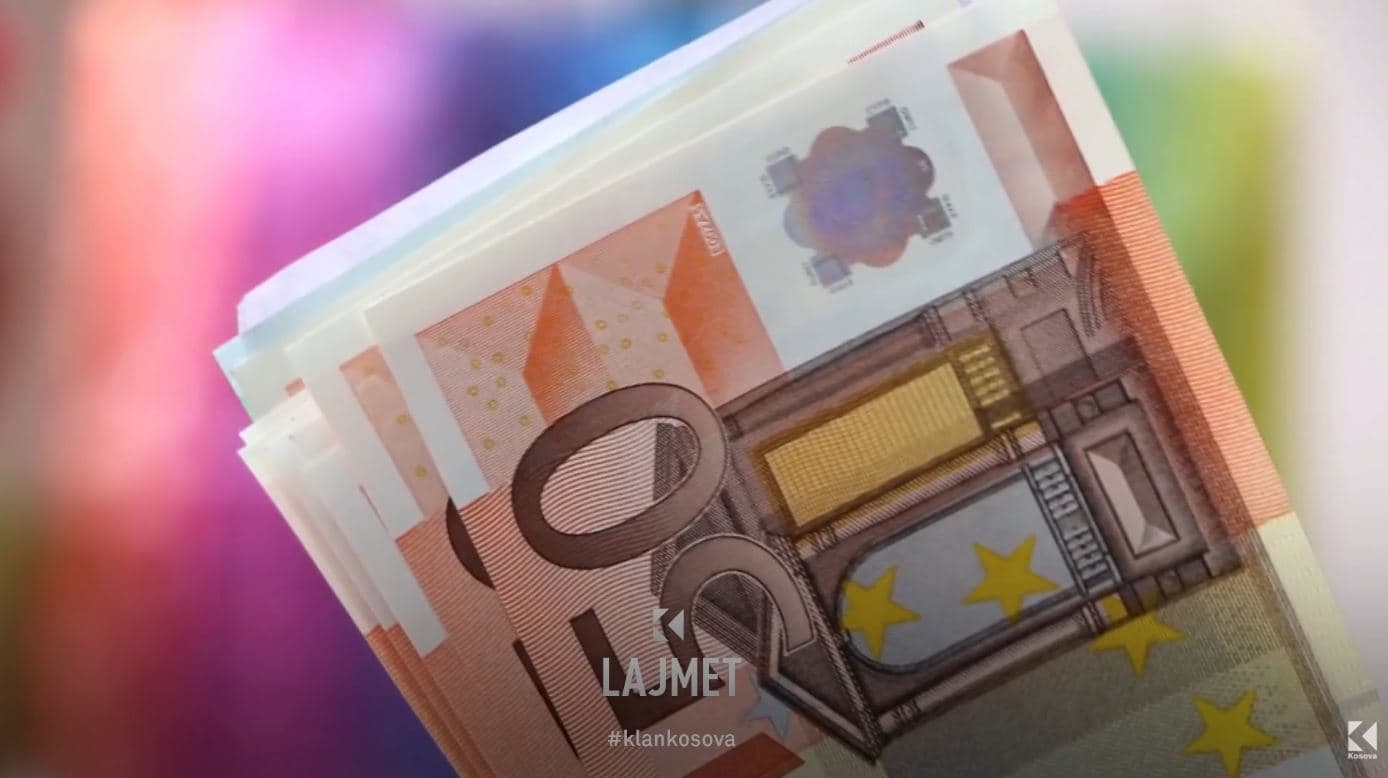Shtesat për pensionistë e fëmijë: 100 eurot e Kurtit, praktikë korruptuese (VIDEO)
